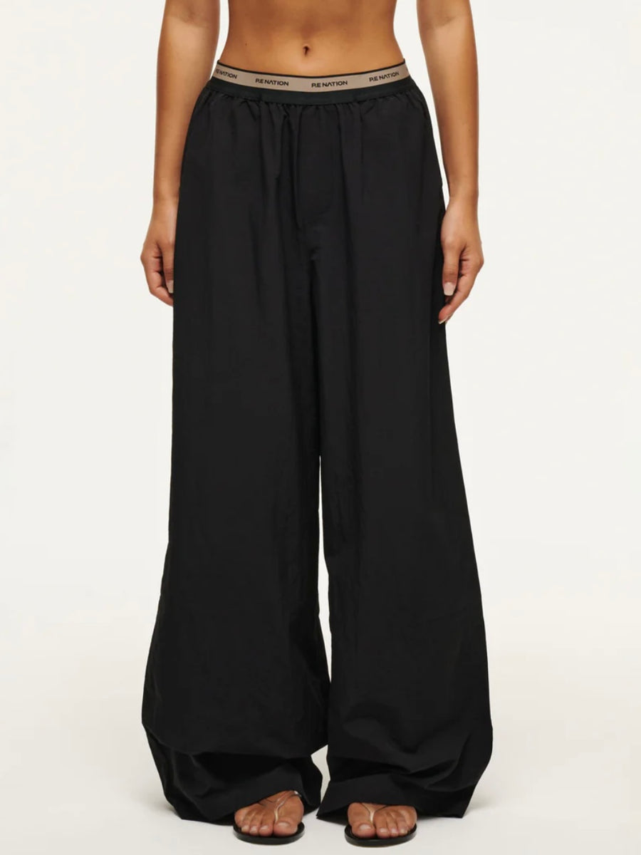 Avant Pant Black