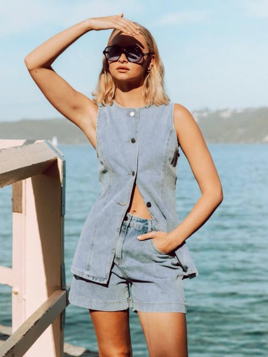 Leni Denim Vest - Light Wash