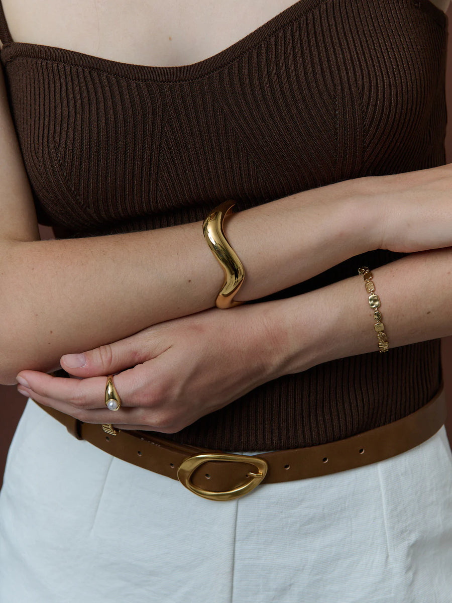 Wavy Slim Bangle - Gold