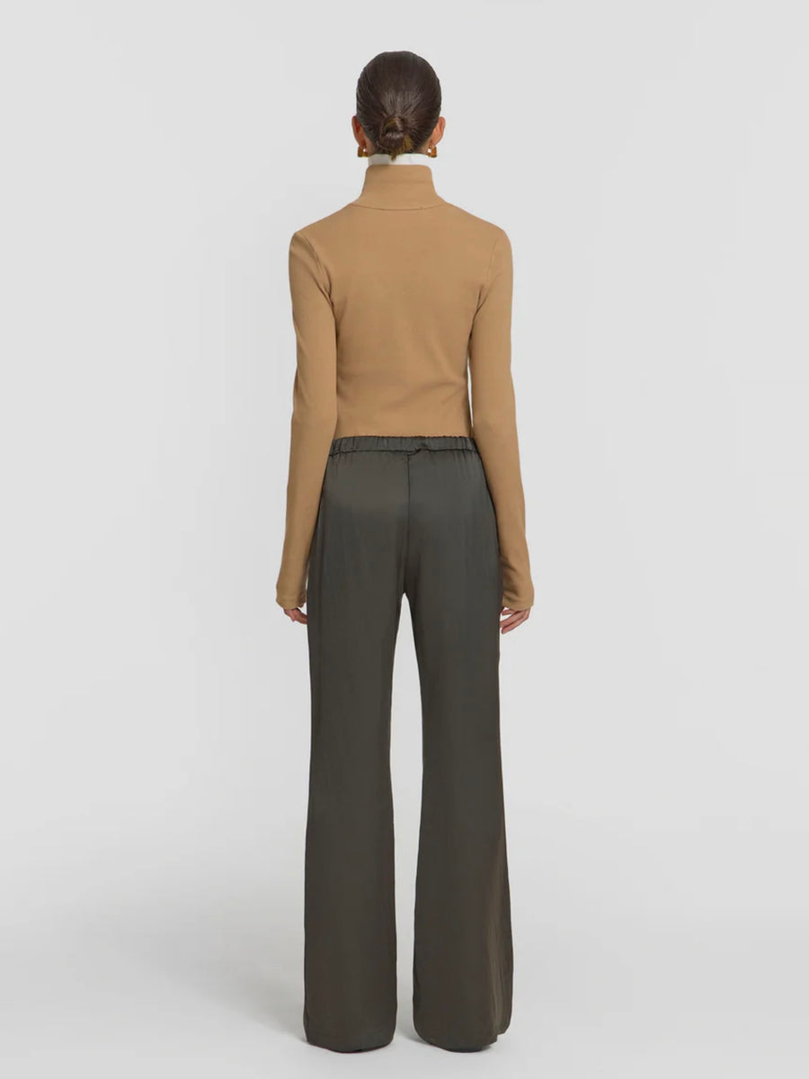 V&W Rib Turtleneck - Camel