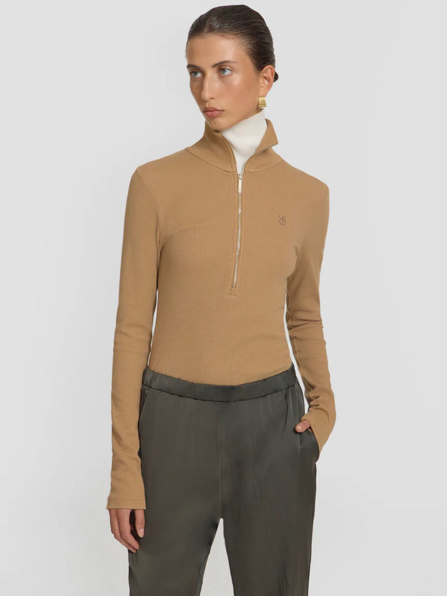 V&W Rib Turtleneck - Camel