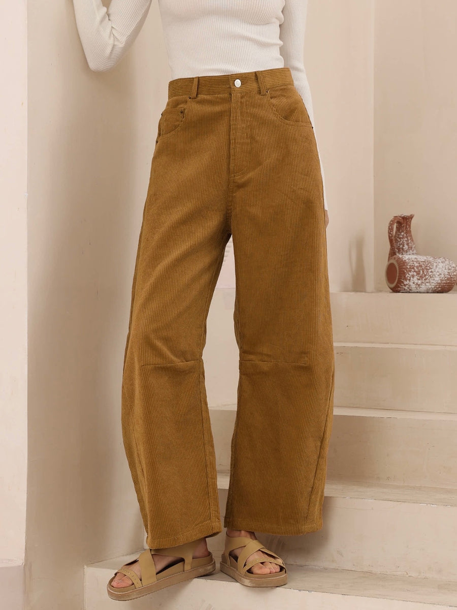 Linna Cord Barrel Leg Jean